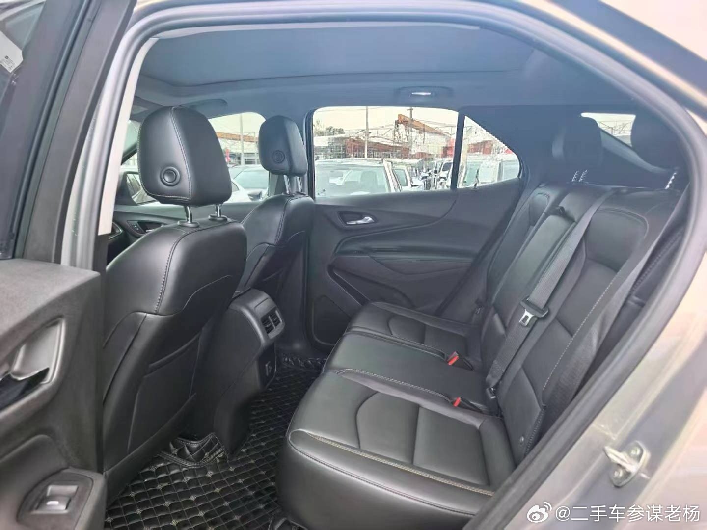 几万块SUV
2013年进口途观，四驱，只要8万多公里，
2018年雪佛兰探界者1.5T自动高配，电动座椅带加热。都属于用料扎实，小几万块随便开。#二手车参谋老杨##二手车参谋老杨[超话]#  ​