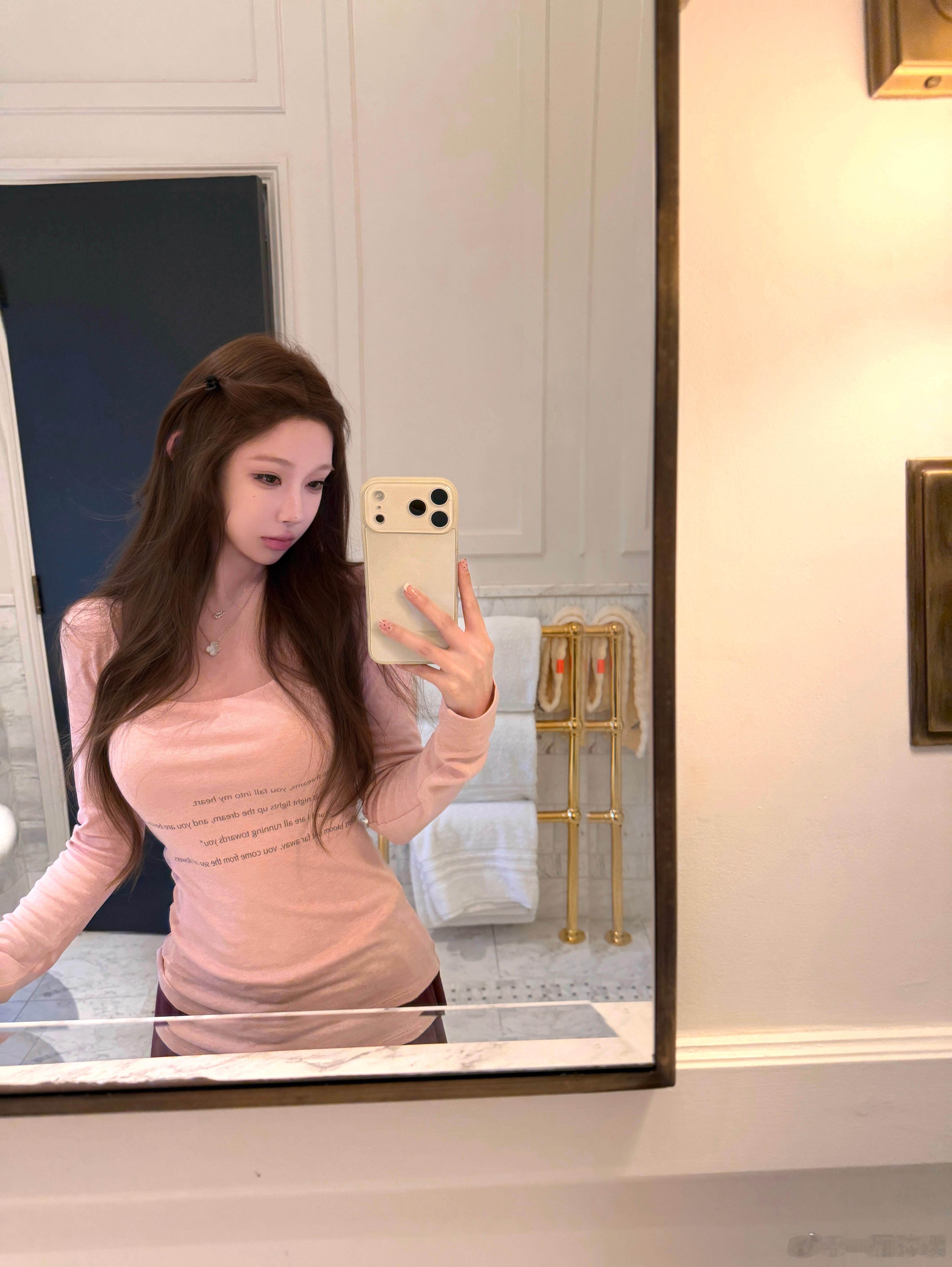 𝒫𝒾𝓃𝓀 𝒮ℯ𝓇𝒾ℯ𝓈♡₊⁺ 🎀🪞 ​ ​​​