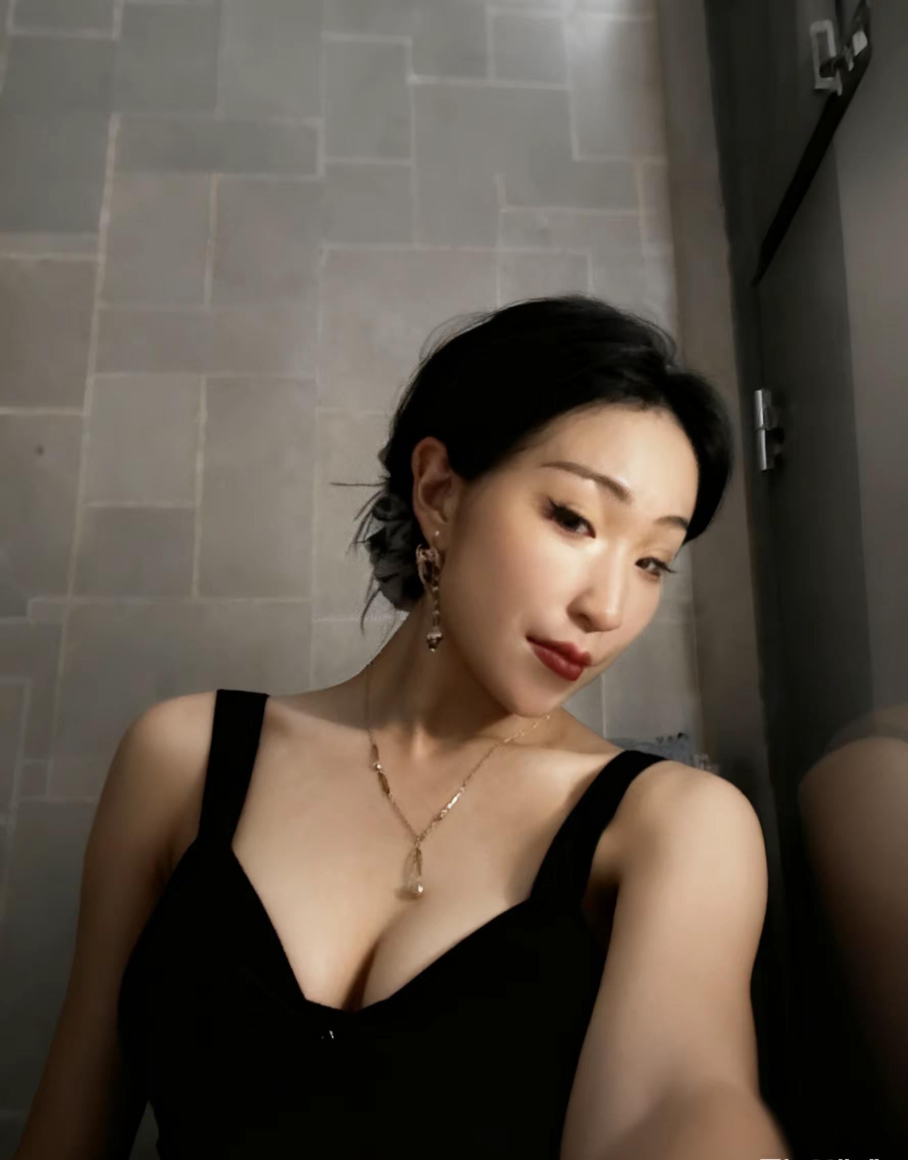 深情又深情，不深哪来的情