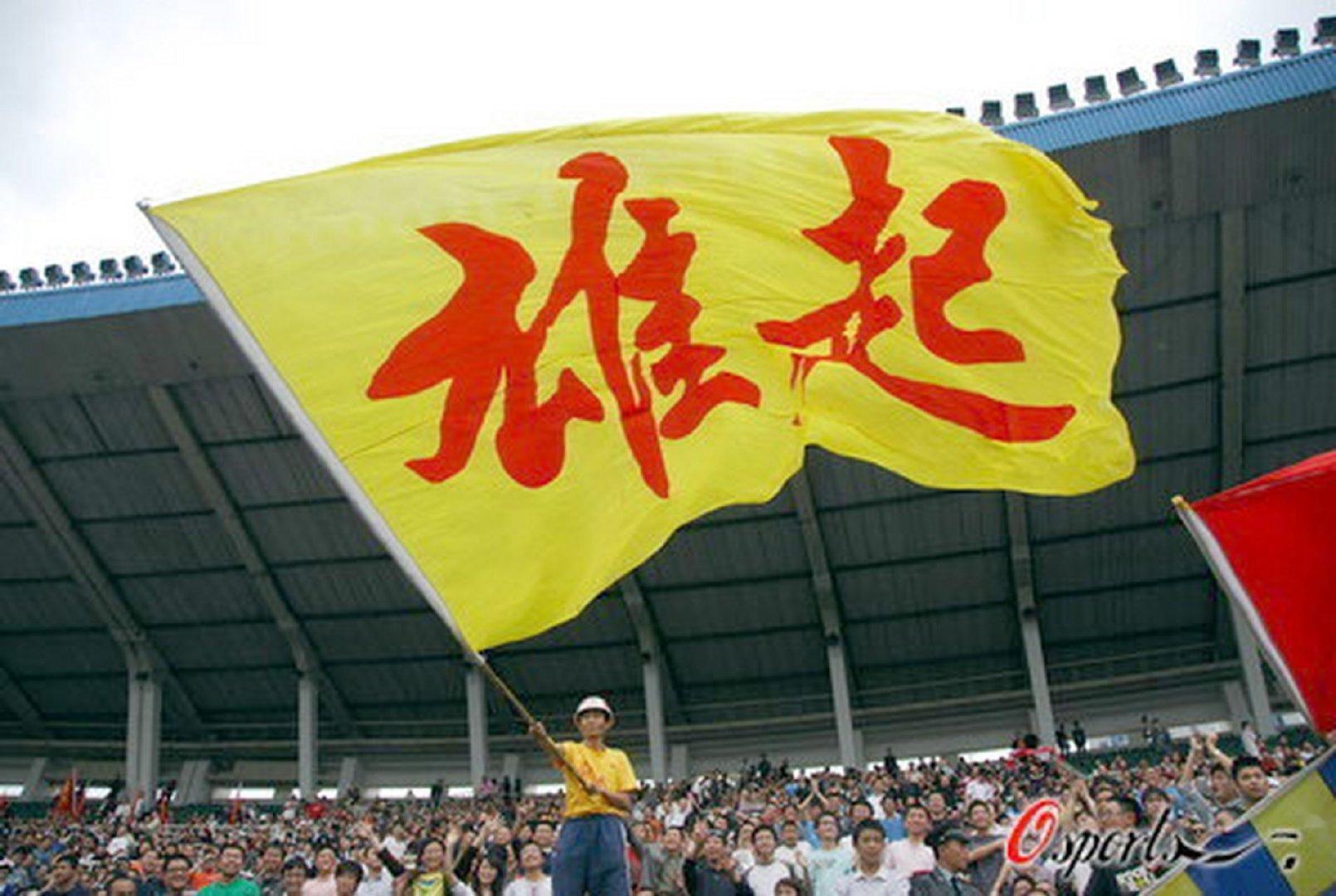 有点意外，2026WTT澳门冠军赛男单1/4决赛，国乒男单已提前结束本届澳门冠军赛征程。国乒这是怎么了？再这么打下去，气势打弱了，信心打没了，别像足球失去了群体基础，那就走下坡路了。国球，加油！#国乒男单全军覆没# ​