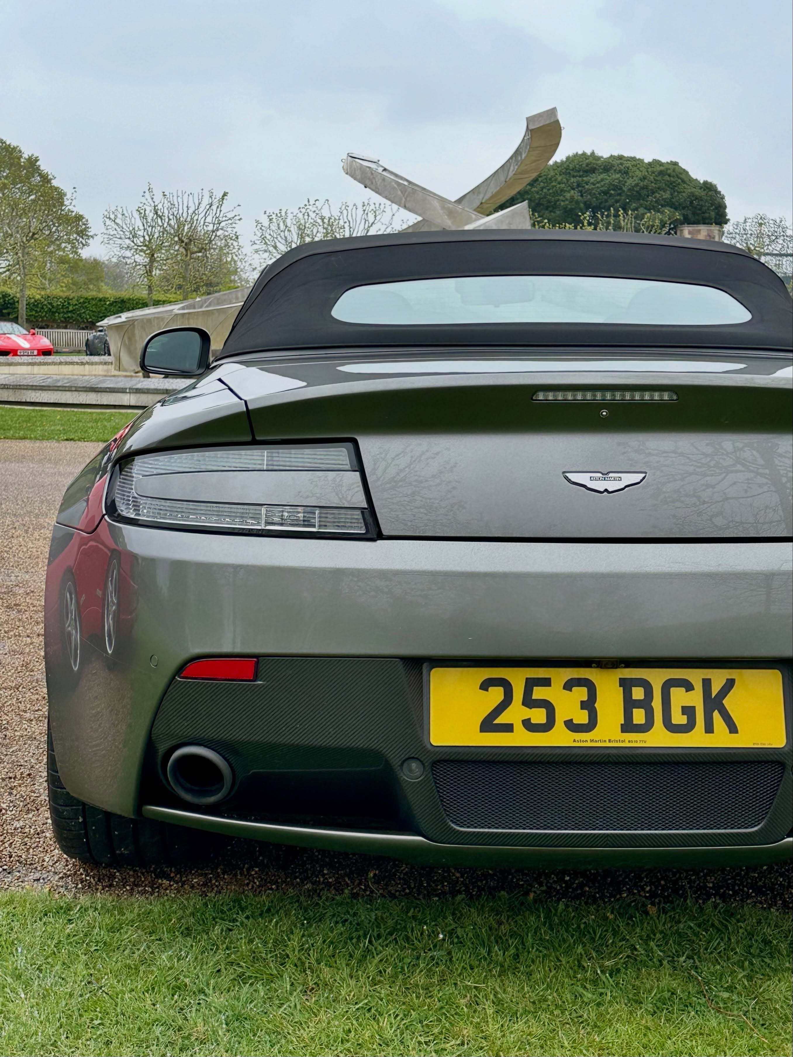 阿斯顿马丁V8 Vantage AMR Roadster阿斯顿马丁