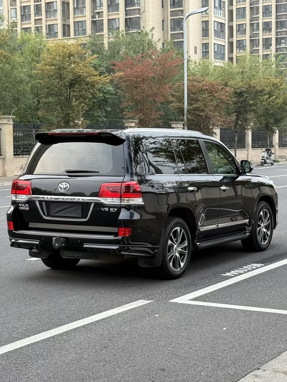 200W 丰田兰德酷路泽5700