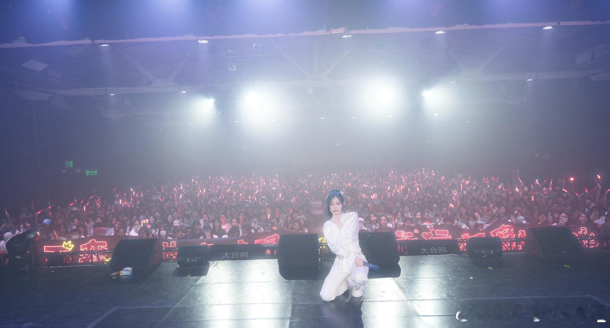 #王奕[超话]# 会见1000次的[打call] ​