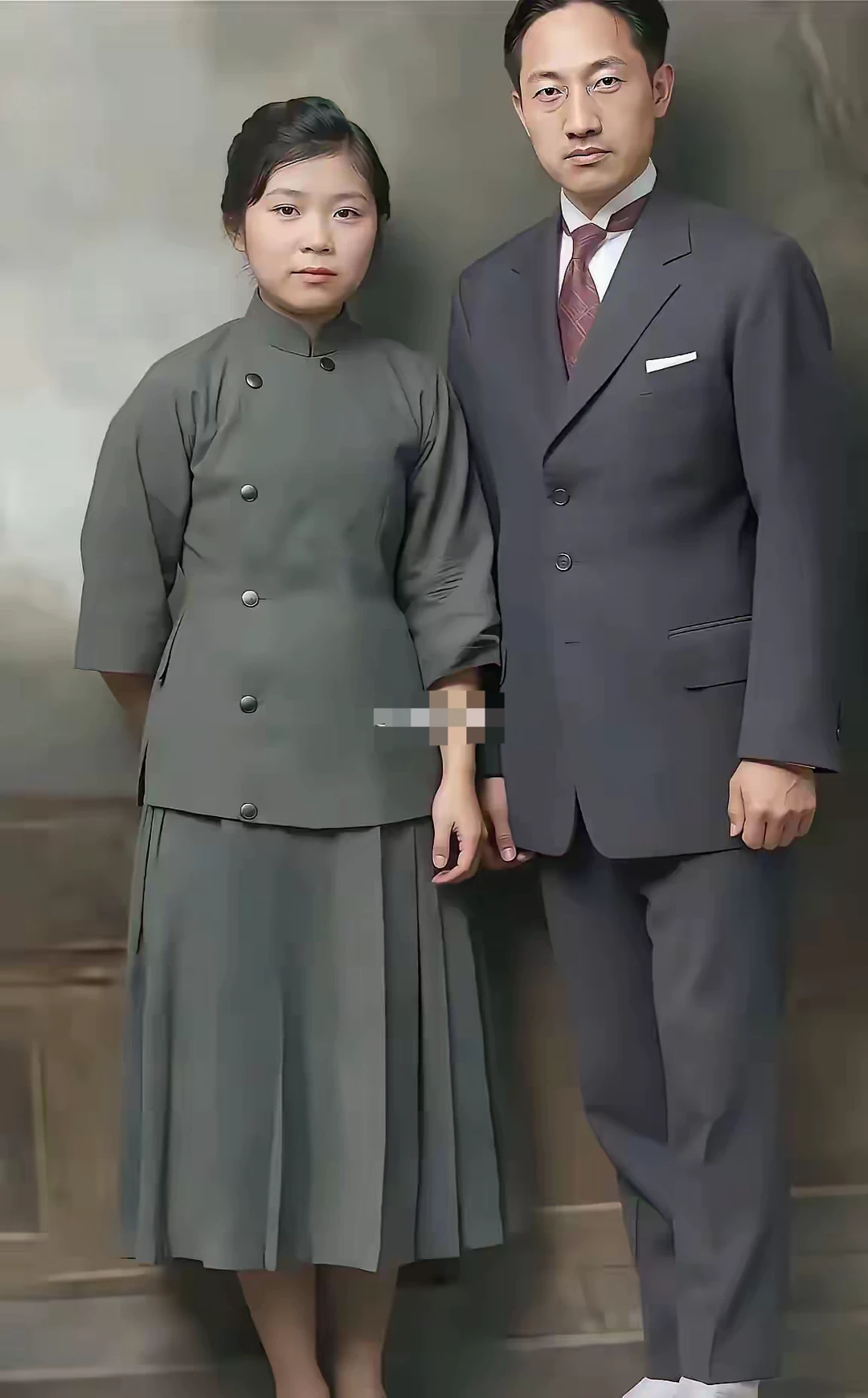 徐志摩与前妻张幼仪年轻时为数不多的合照。