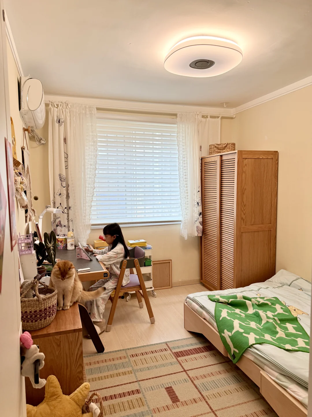 9㎡儿童房｜客厅同款的明基吸顶灯🎪
