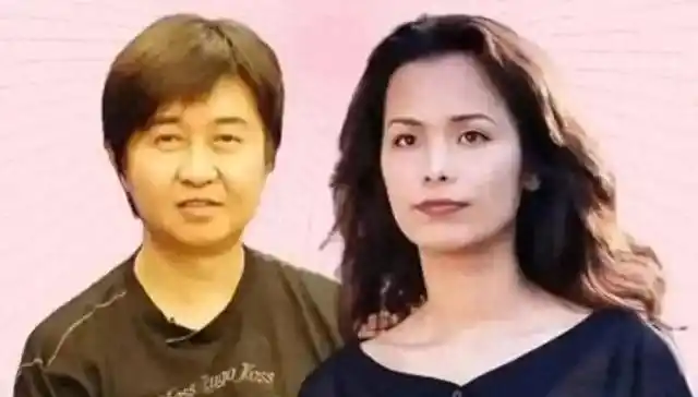 1980年，19岁的付笛生喜欢上了年长3岁的韦唯，两人共同生活4年后，韦唯却转头爱上了已有家室且比她大15岁的侯耀文，她对付笛生说：“我喜欢上别人了，咱们分开吧。”

主要信源：（辽宁晚报——付笛声韦唯曾是知心爱人）

1989年的北京，流行音乐正从沉睡中苏醒，空气里都是磁带转动的沙沙声和年轻人追梦