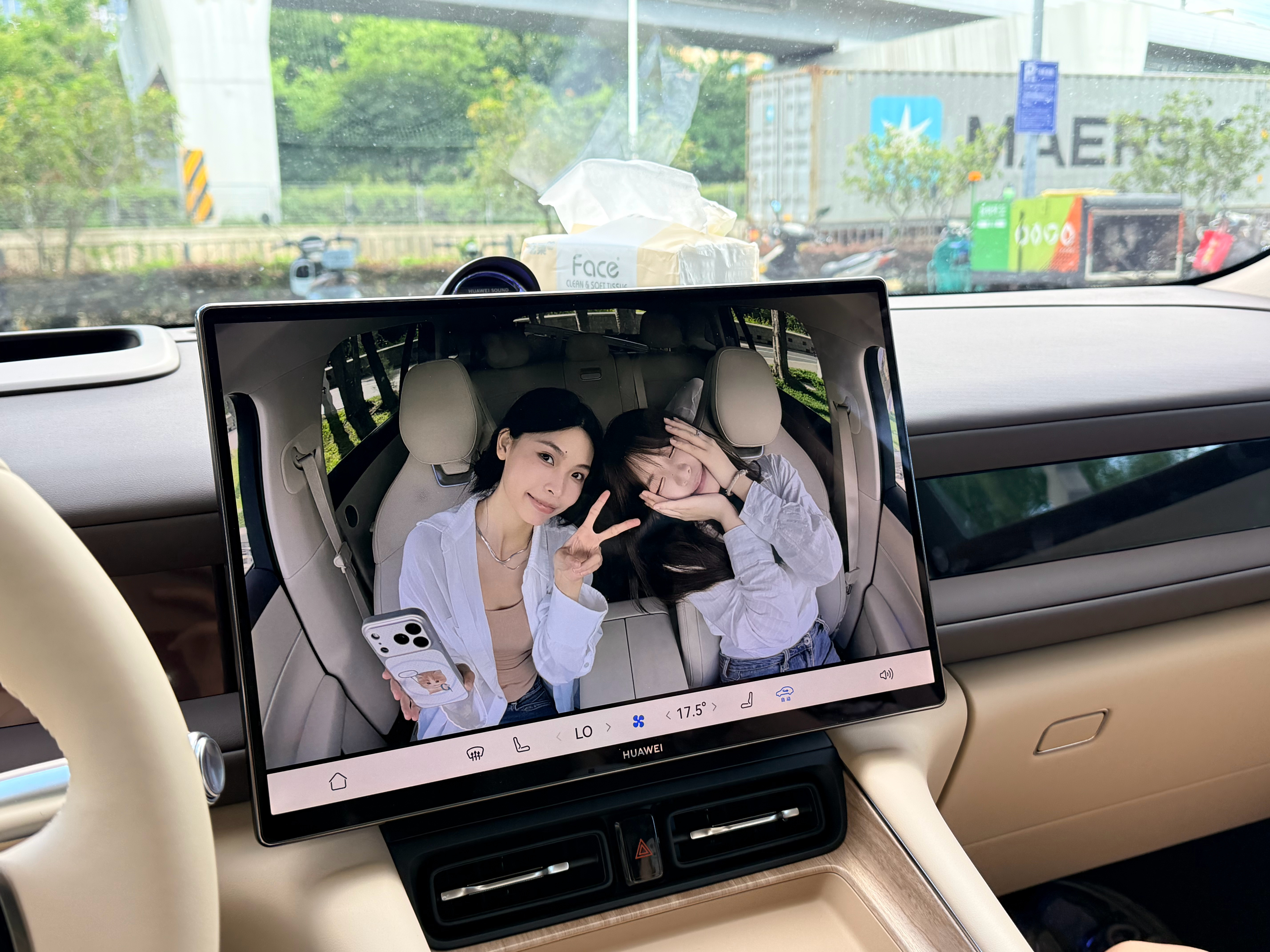 问界M6原图直出！ ​​​