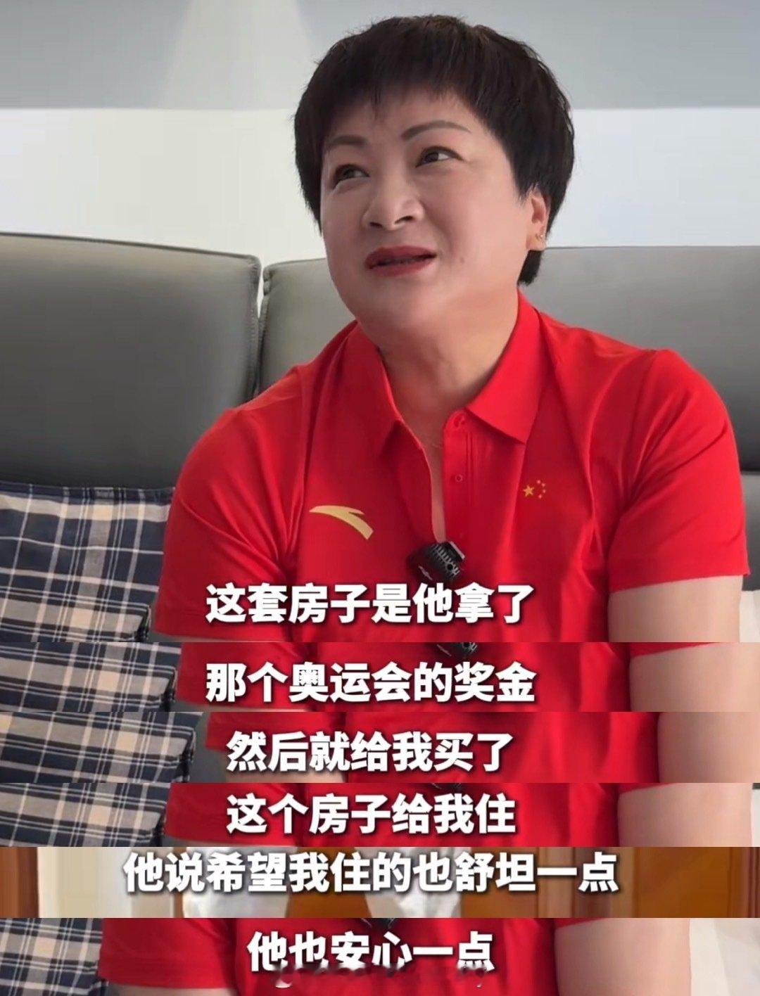 两个大孝子你们好配。。 ​