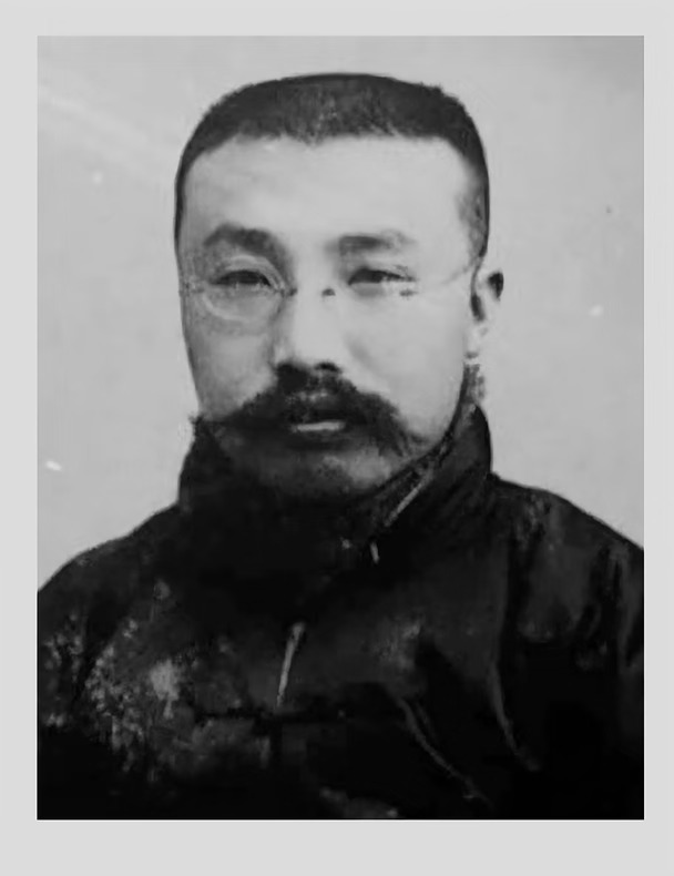 致敬先烈：李大钊同志