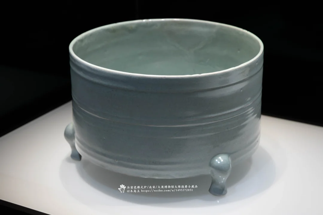 罕见的汝窑大器：汝窑瓷樽式炉
