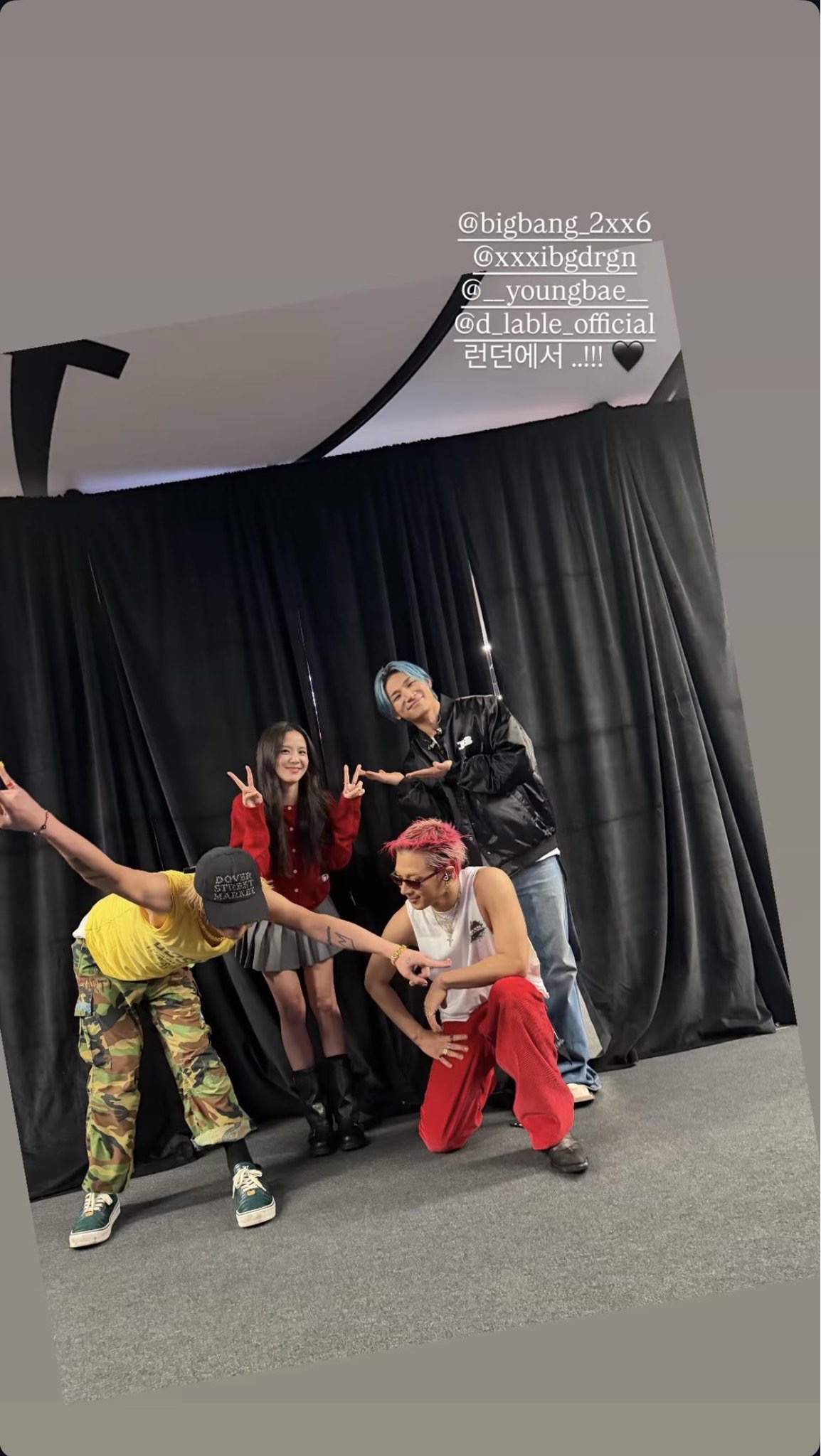 JISOO与Bigbang 在伦敦演唱会上
jisoo