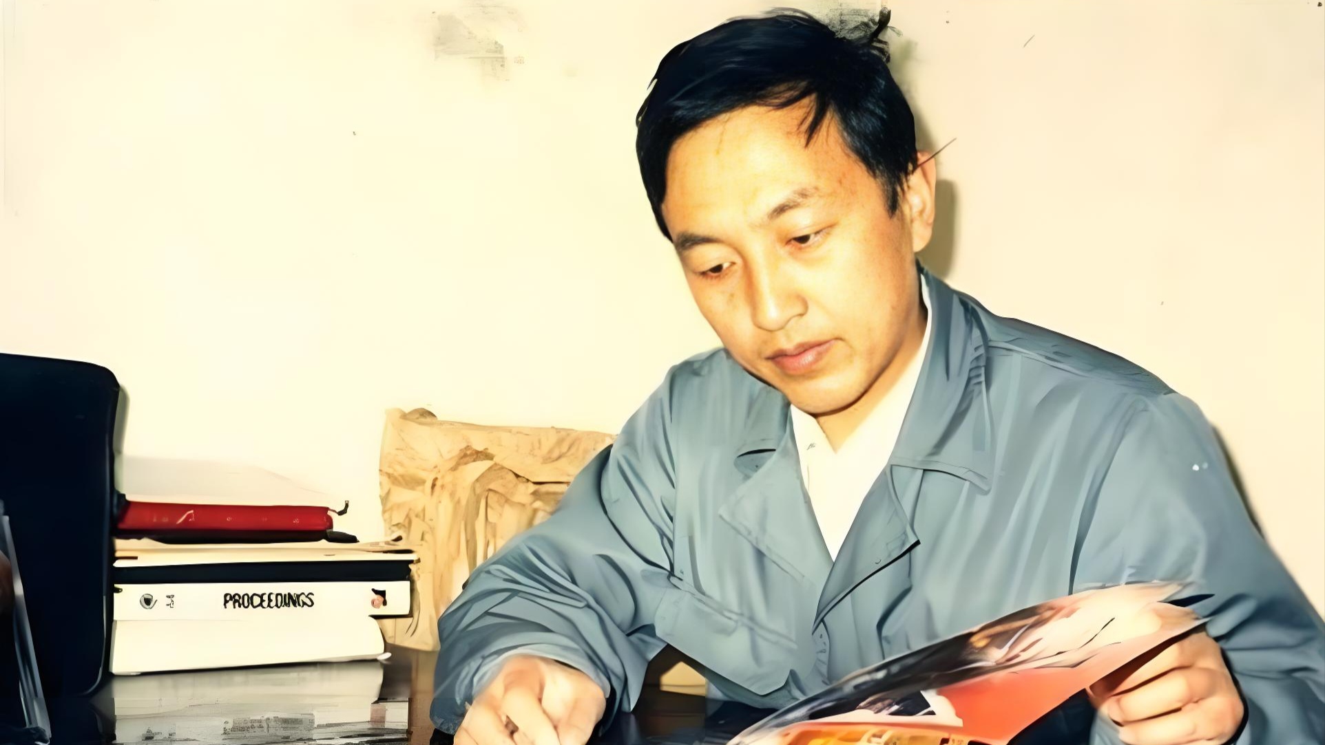 柳传志留下的联想难题，几十年依旧吵个不停
