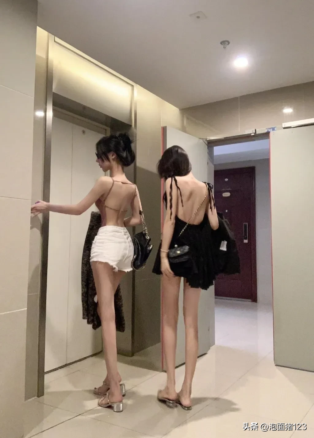 夜宵要和闺蜜一起吃才好！