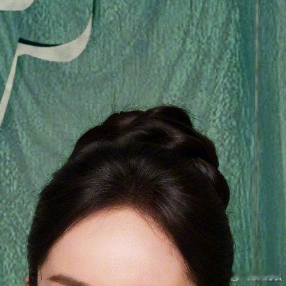 #杨幂[超话]#杨幂超话💚#杨幂冯娷# 💚#杨幂冯湮儿# 

“没有预兆没有理由，你占据我的漫漫温柔。”
𝓝𝓸 𝔀𝓪𝓻𝓷𝓲𝓷𝓰, 𝓷𝓸 𝓻𝓮𝓪𝓼𝓸𝓷, 𝔂𝓸𝓾 𝓸𝓬𝓬𝓾𝓹𝔂 𝓶𝔂 𝓵𝓸𝓷𝓰 𝓽𝓮𝓷𝓭𝓮𝓻𝓷𝓮𝓼𝓼.

 ​