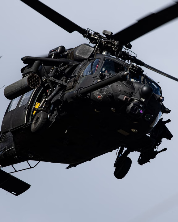 MH-60 武装黑鹰直升机