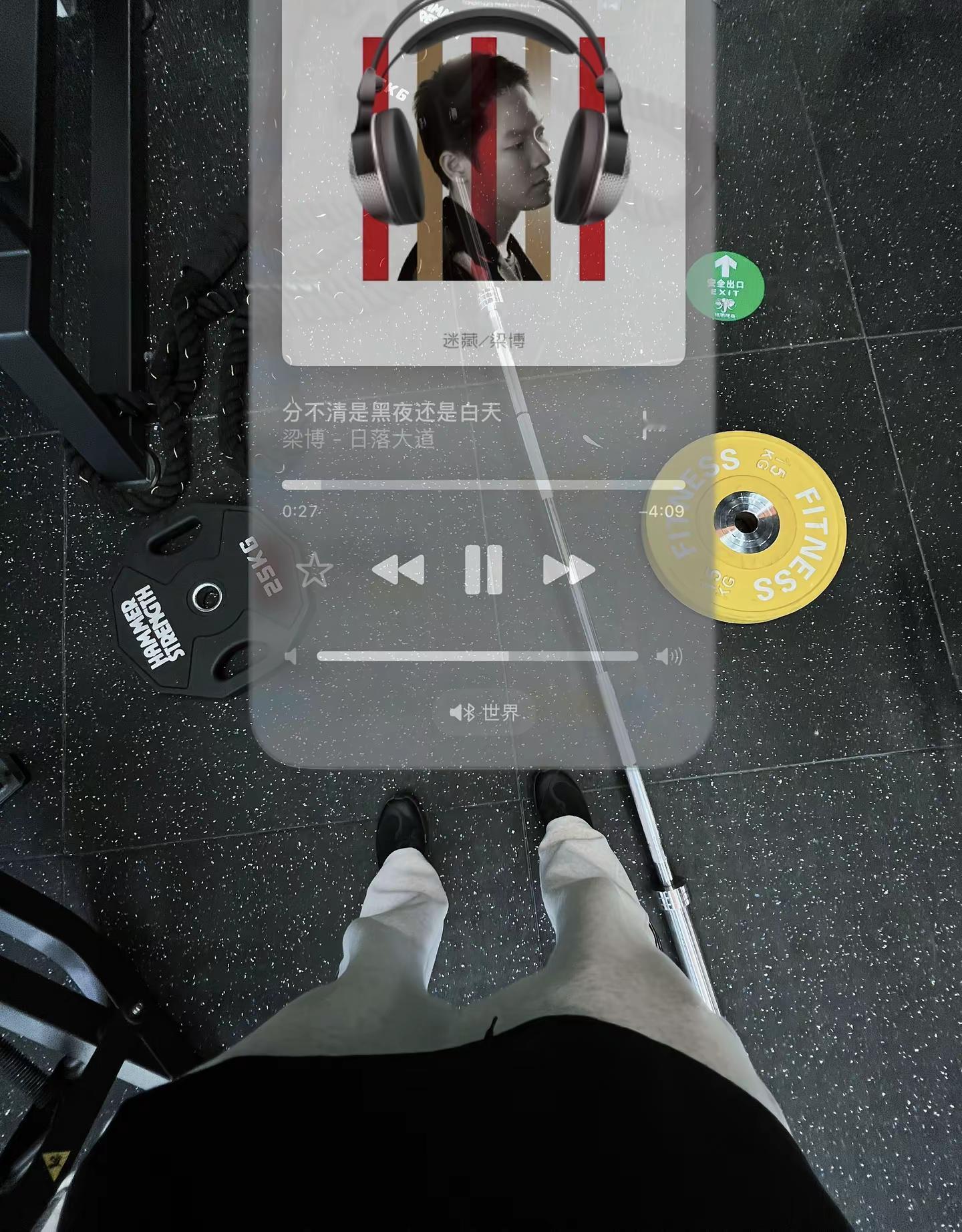 你最喜欢的那个人，本质就是你自己