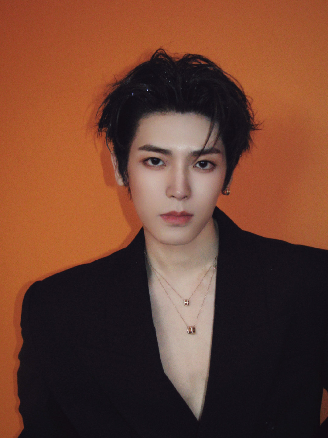 多来这种[馋嘴]#侯明昊# ​
