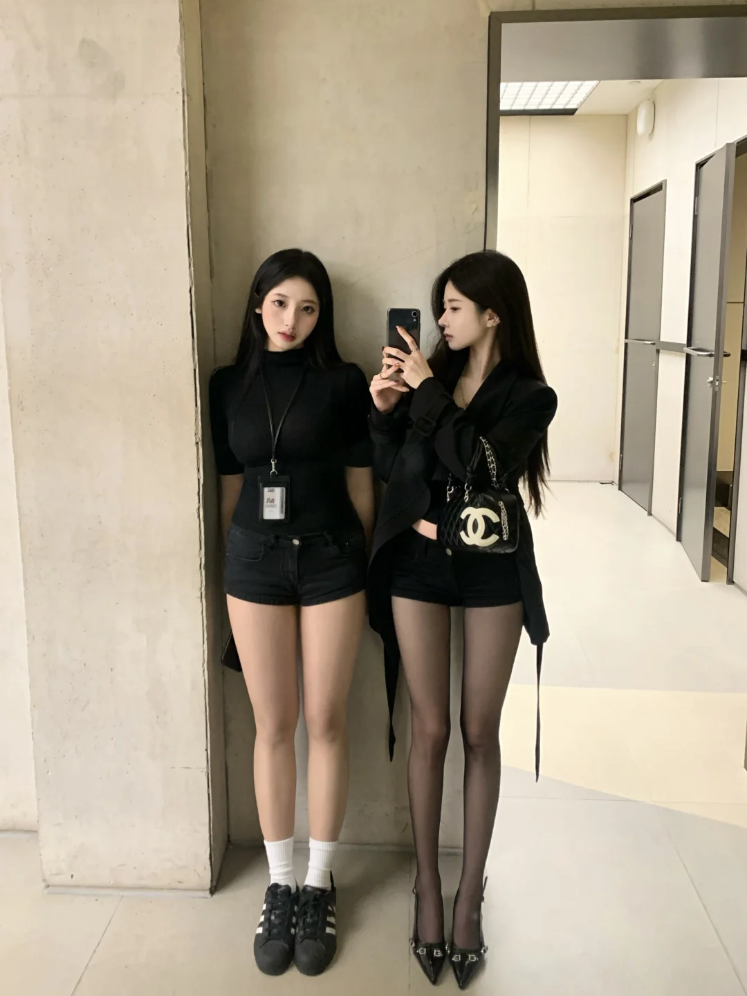 和姐妹入秋的5套look