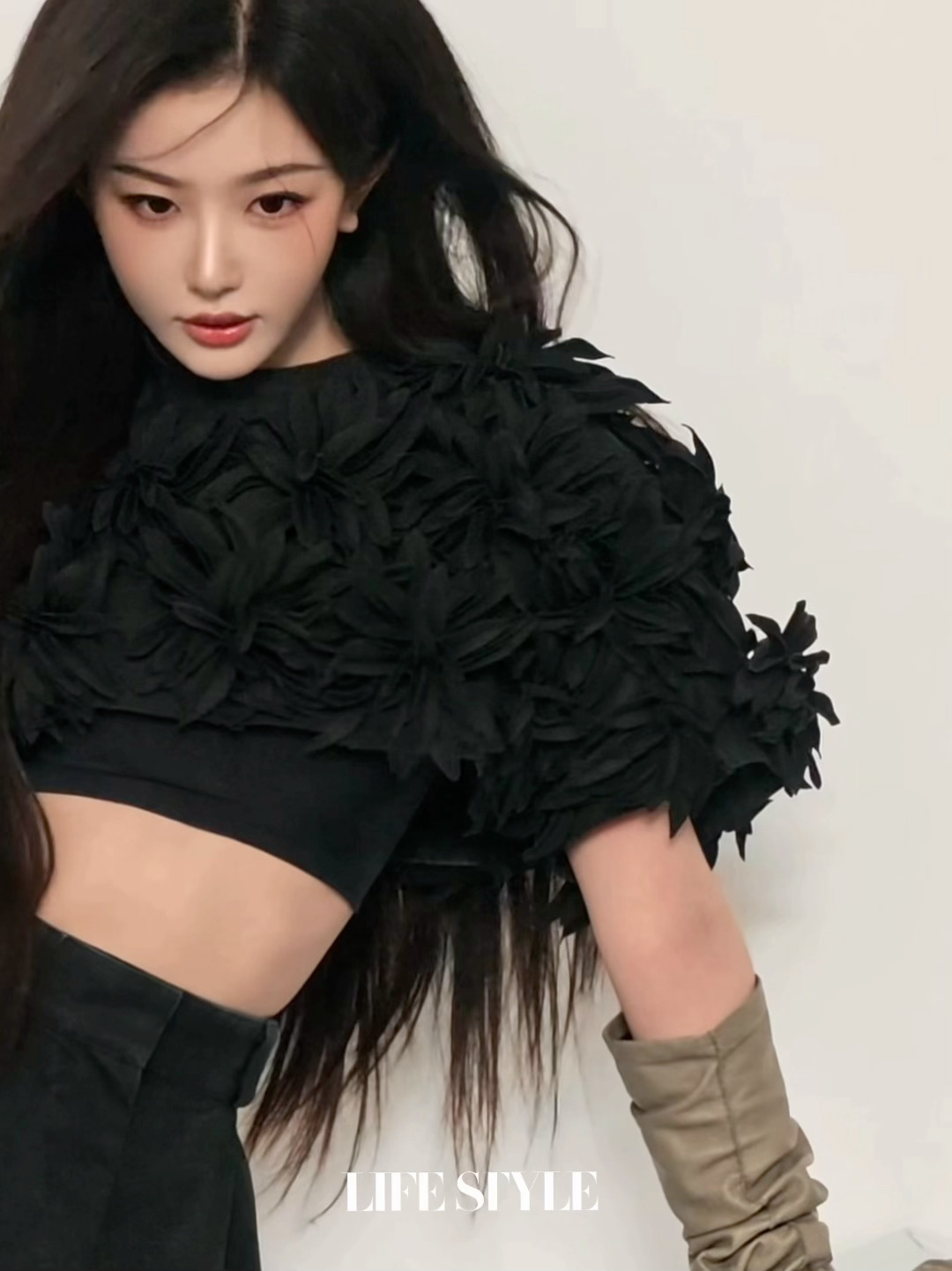 #孔雪儿田小娟同框# #孔雪儿[超话]#
在复制粘贴的时代，你是手写的诗[鲜花] ​
