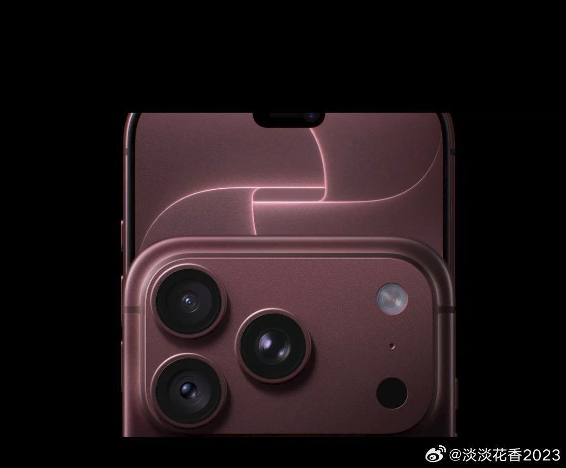 #iPhone18Pro 饥饿营销#苹果手机总是这样，每次新手机上市大家总是抢疯了，这么贵谁在买？饥饿营销也不能阻止喜欢苹果🍎的人，反正我就看看热闹[污] ​