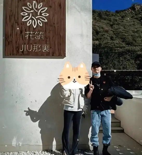 包贝尔包文婧同框现身！距偷吃被曝才1个月，连表面体面都不装了 ​