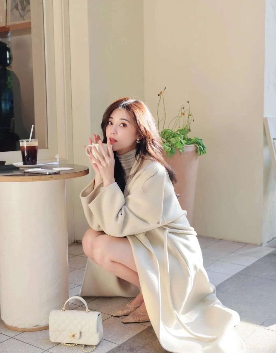 御姐控，但还是很乖巧，比前几任好的不止一点?