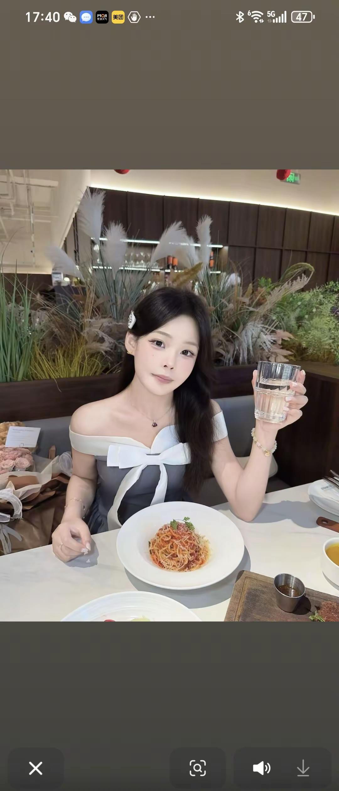 <p>甜美女孩 <!--{img:0}--><!--{img:1}--...