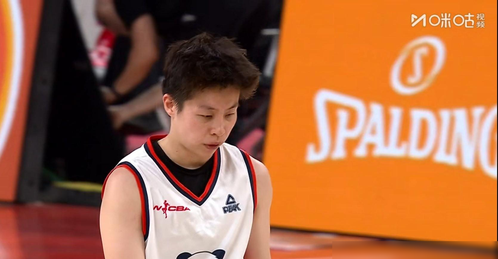 宫鲁鸣钦点的“未来大旗手”，就因为矮了点，现在连国家队集训都进不去？...