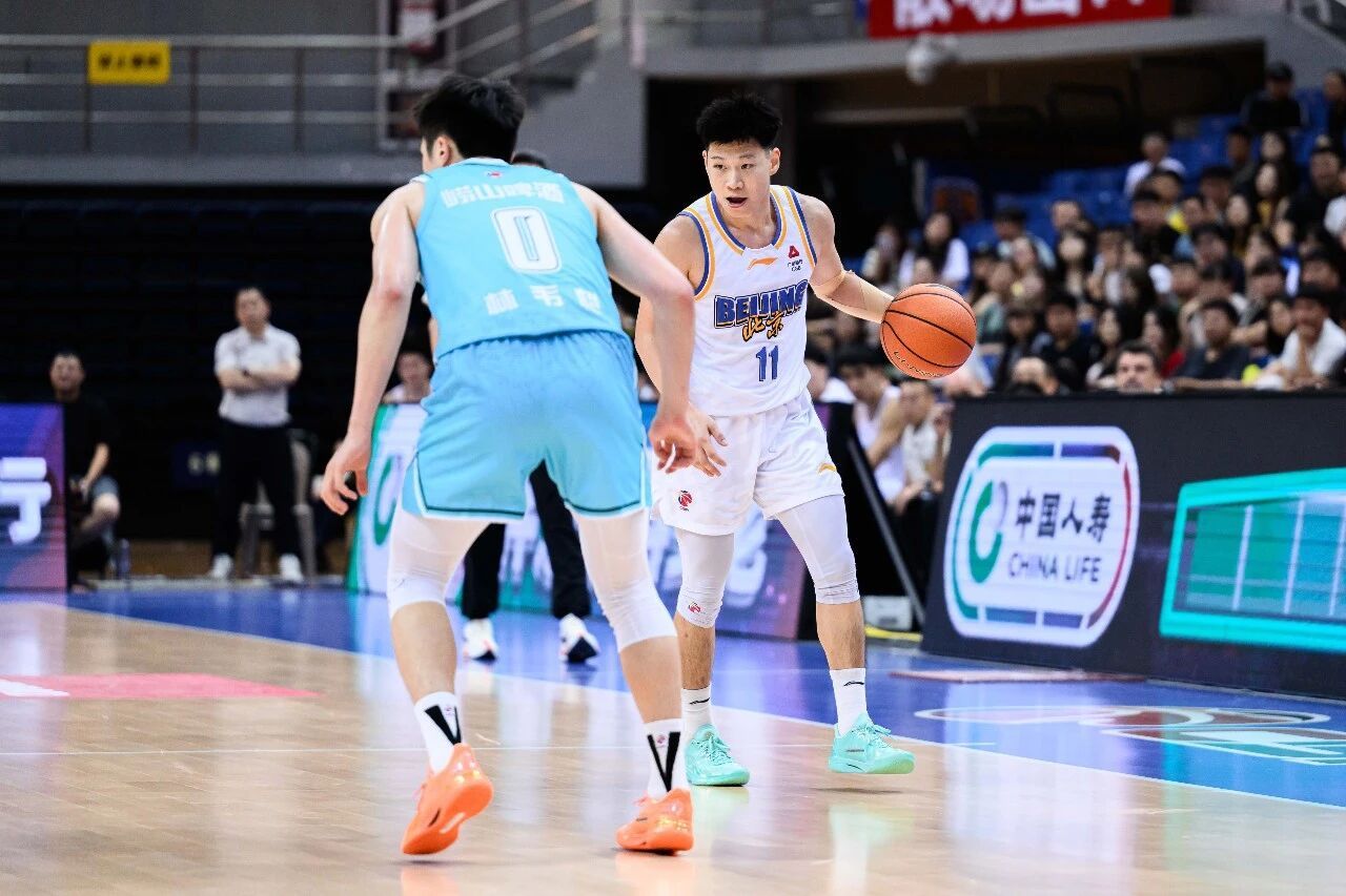 时间涤散杂念，成长贵在过程。🤙
#孙亚辉##北京首钢##cba# ​