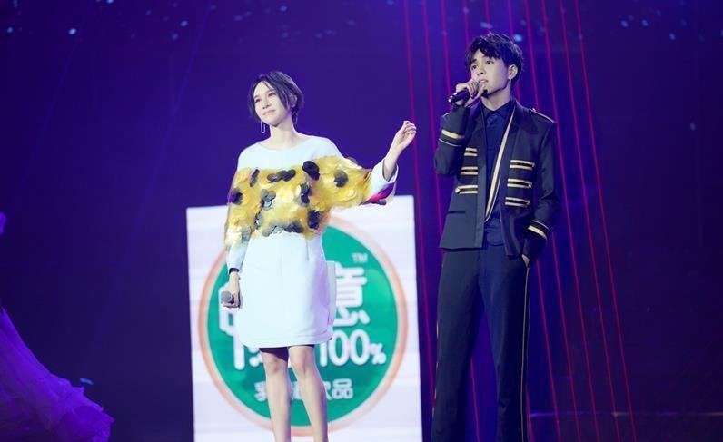 尚雯婕方面彻底撕破脸，公开起诉曾舜晞，旧账全被扒，判赔1500万只执行一半，时隔5年换原因再开战，10月开庭旧仇新账一起算 ​
