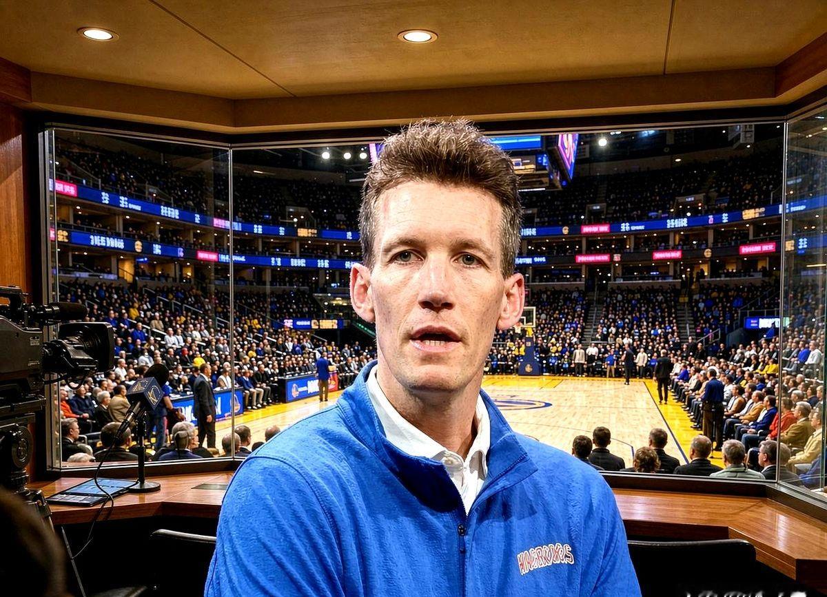 NBA出大事了。老板被禁赛一年，球队被罚3000万美金，外加5个首轮签直接没收。

这可不是小打小闹。联盟这次是下了死手，直接把快船队管理层的算盘给掀了。他们想玩“球队订单换球员收入”这套，绕开工资帽，用商业代言变相给球星补钱。

萧华的刀法很准，只切管理层，不碰球员。鲍尔默再有钱，也得认栽。伦纳德