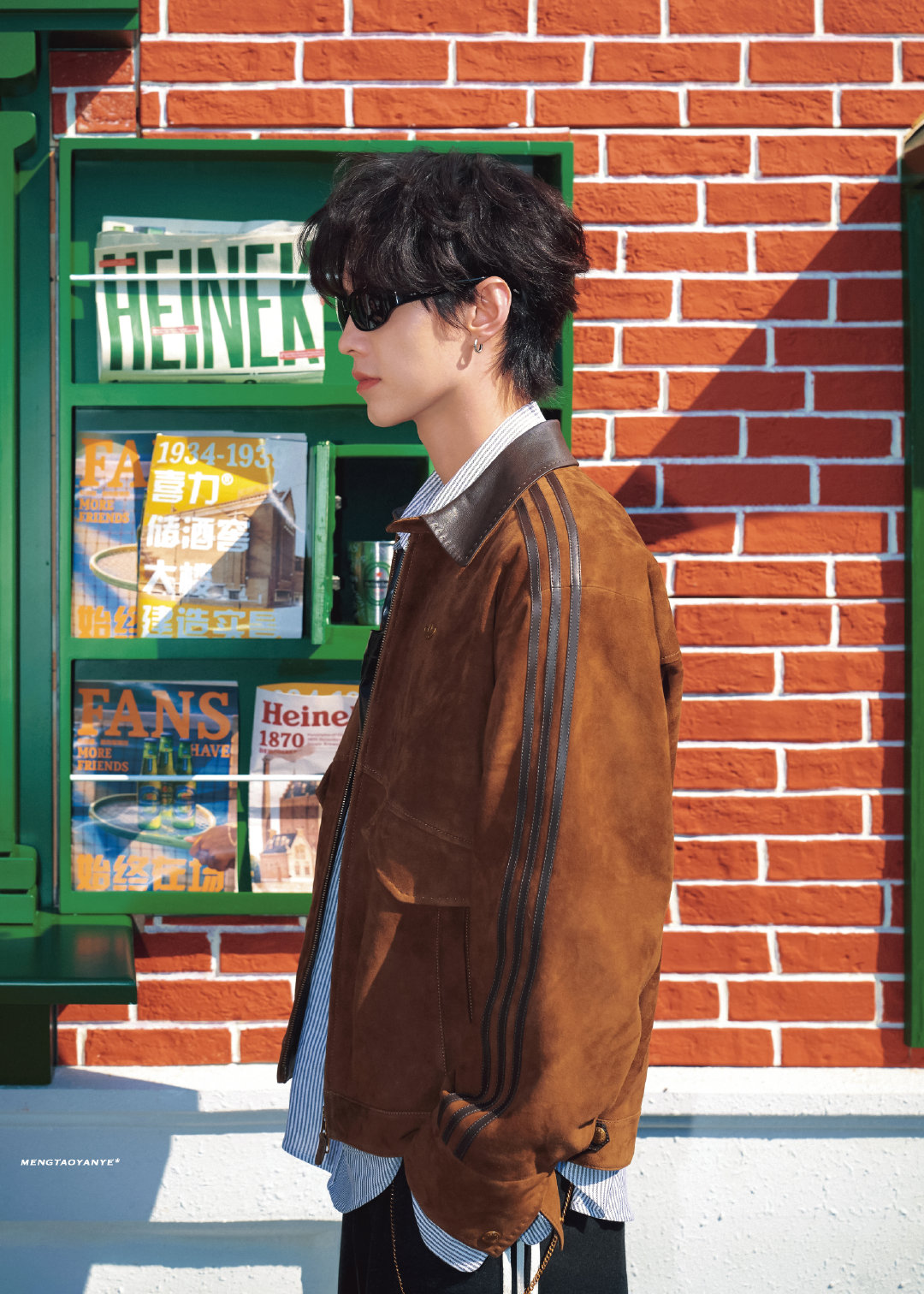 - 何与。

🍂📰🥂🐿️ ​