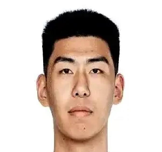 很多球迷纳闷徐昕在广州为什么突然出场时间大减，真以为是状态滑坡？
球场上哪有那么多技术迷思，把账本翻开，其实全是赤裸裸的算计。
徐昕这赛季打完，广东男篮手里可是握着白纸黑字的回购条款。广州队现在要是把大把时间全押在他身上，帮他挡拆、喂球、攒经验，等赛季一结束，人家拍拍屁股回母队，自己落个竹篮打水