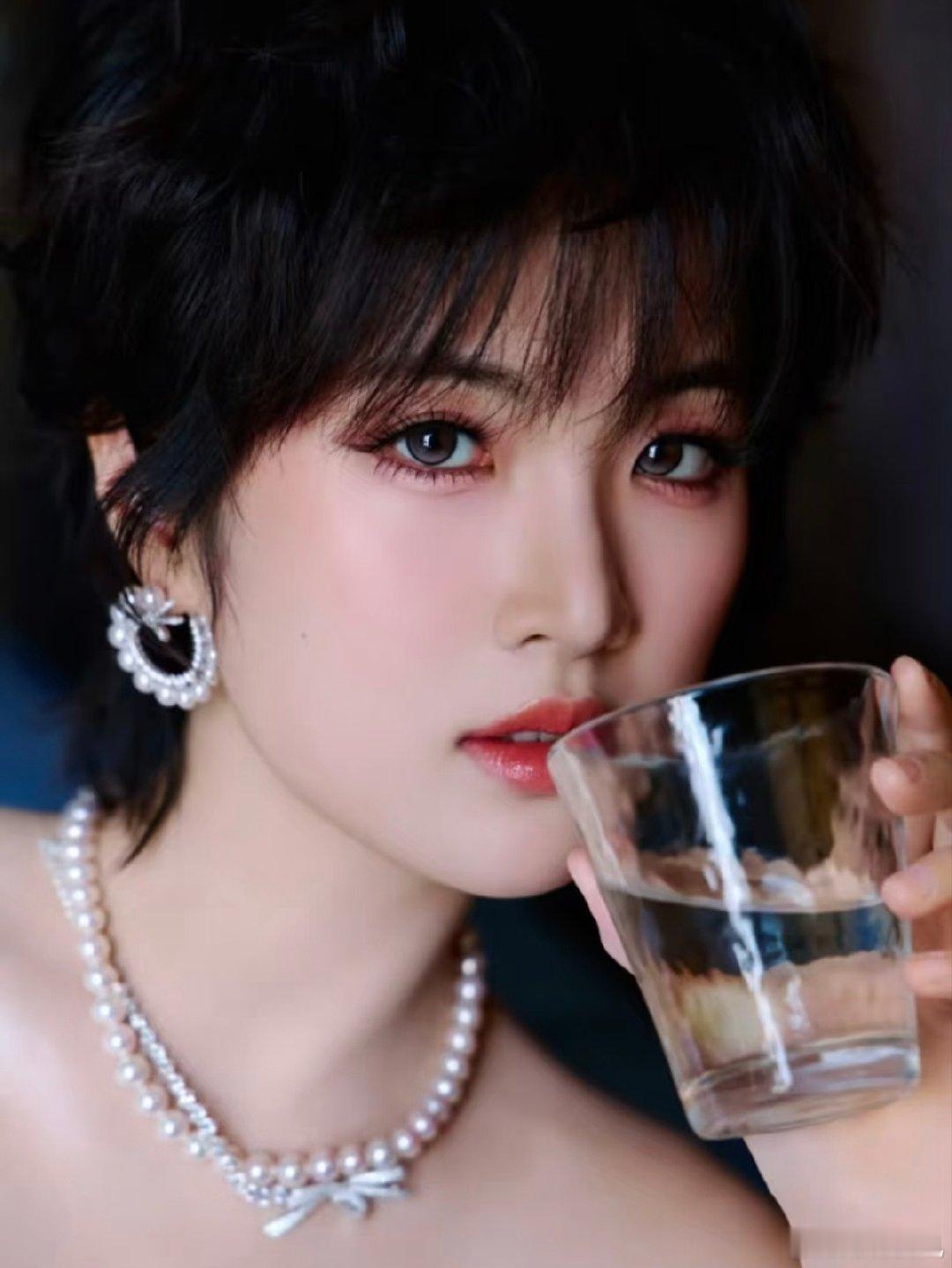 姚安娜：被美到了，丝稠珍珠的顶级光泽感！ ​