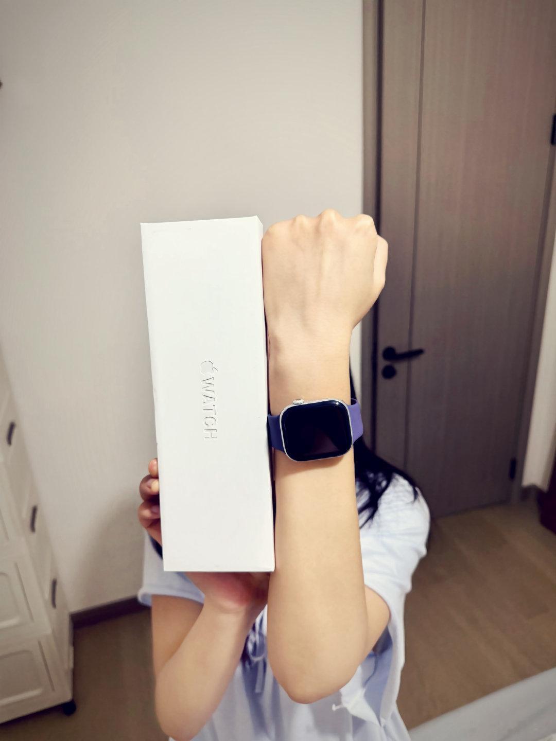 小小美丽废物 拿下

世界上什么都是假的 只有老公送的iwatchs11 46mm 银雾紫是真的#美丽废物##apple watch# ​