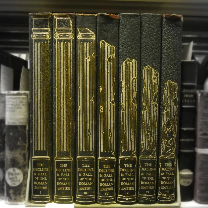 1946年版七卷本《罗马帝国衰亡史》书脊设计
