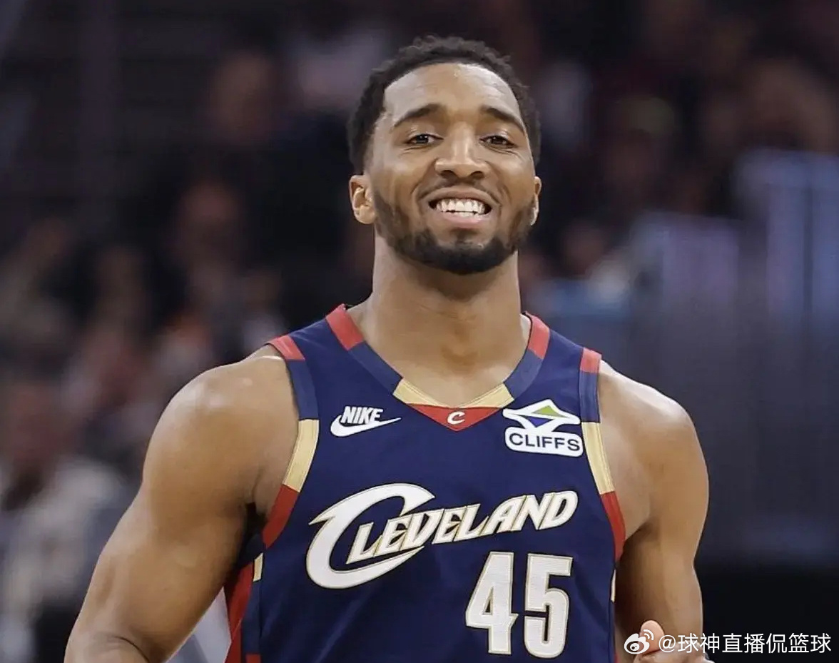 73亿顶薪提前续约骑士北京时间7月7日，据ESPN记者Shams报道...