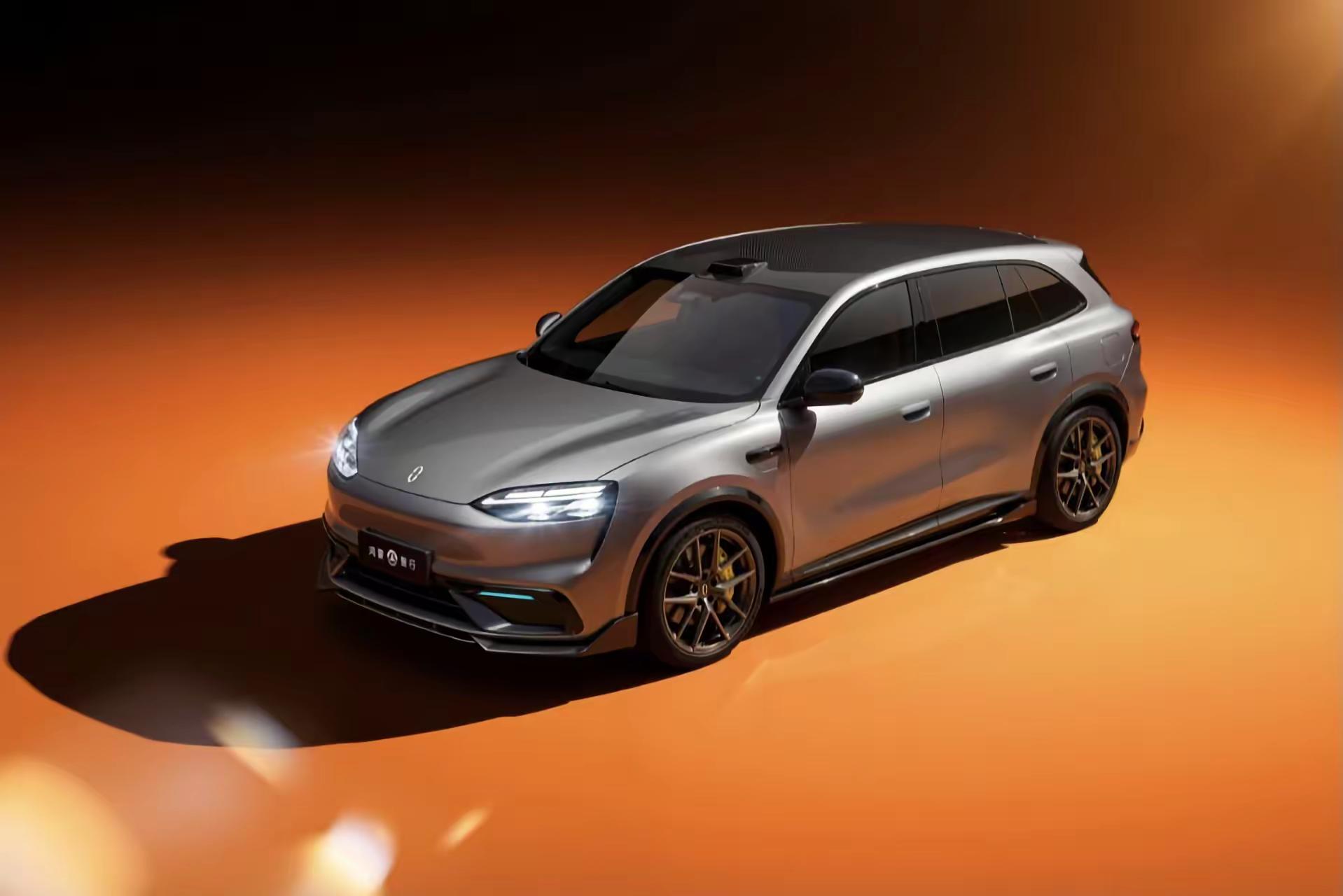 神马问界M6真的来了！！！问界M6横空出世，作为M5车主直接狠狠心动了...