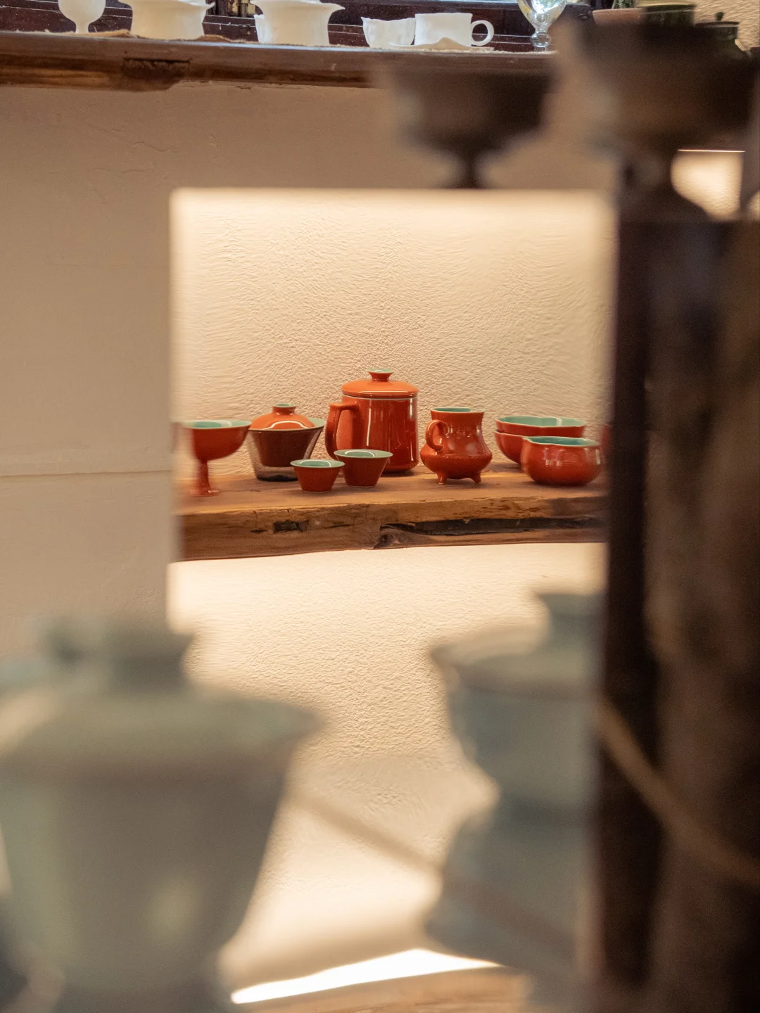 把空间重新布置了一下，已无心工作。