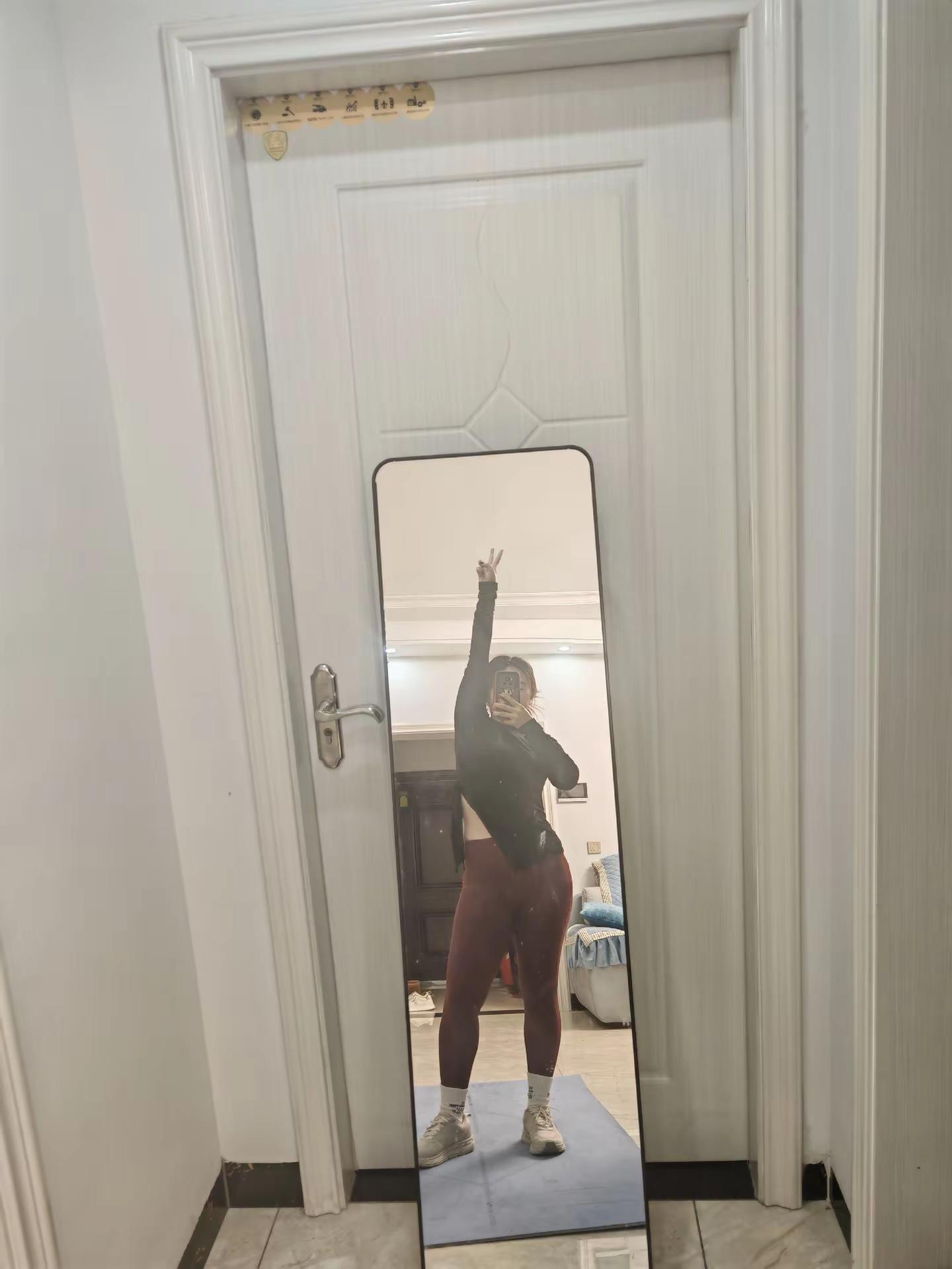 最终也是走上了三天打鱼两天晒网的健身日常啦