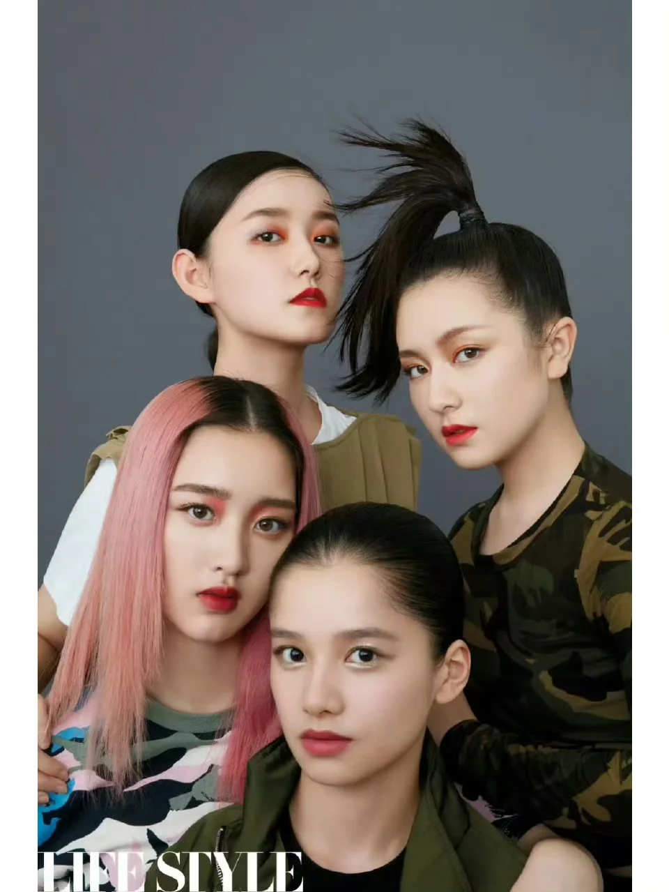 到底是谁❓把四个大美女拍成这样‼️