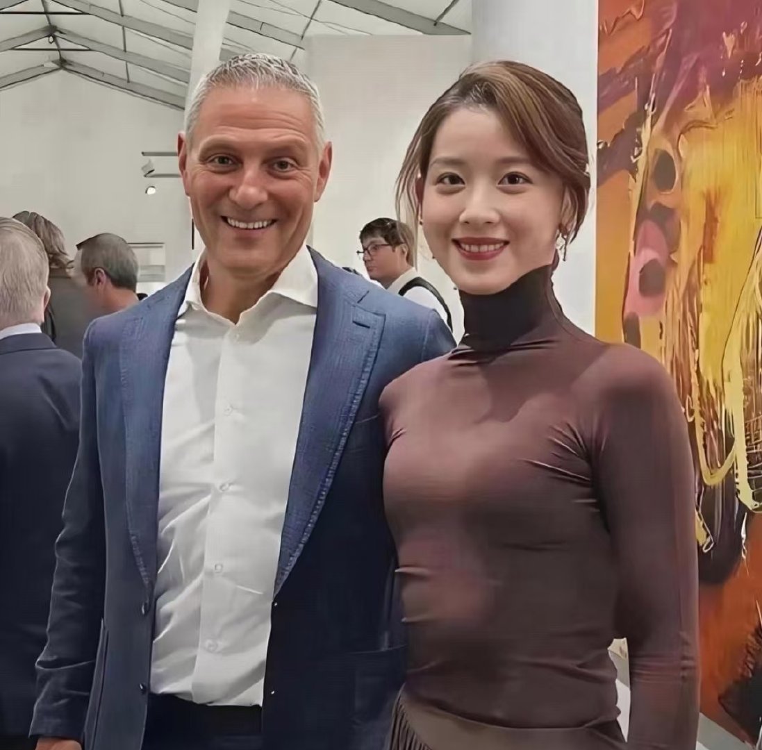 章泽天的面相也变了！ ​