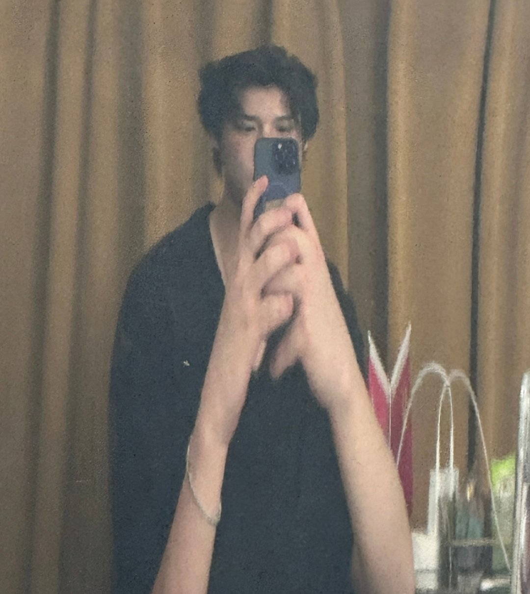 现在的记录变得好少 ​