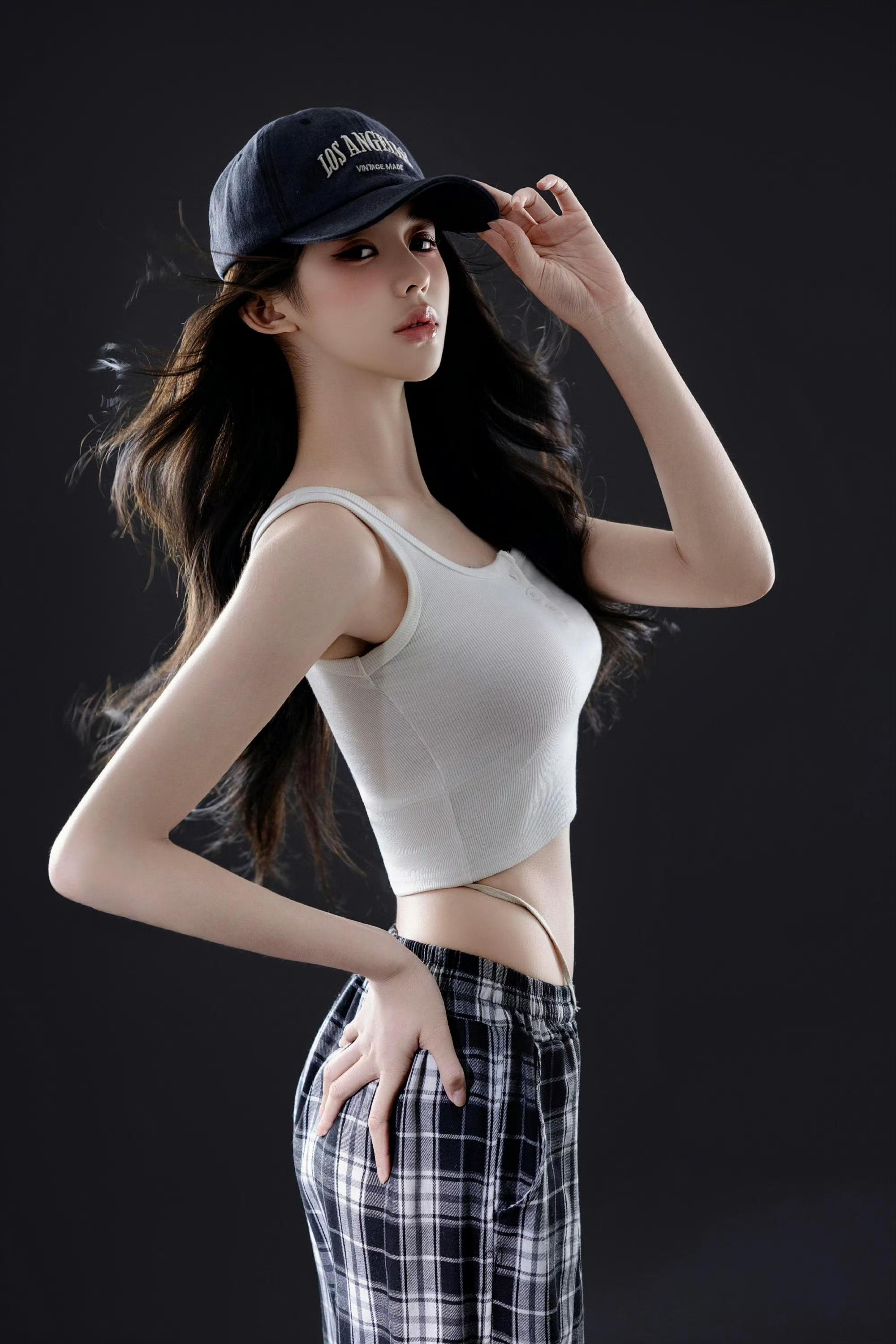 青春活力少女，运动风穿搭，轻松自在！