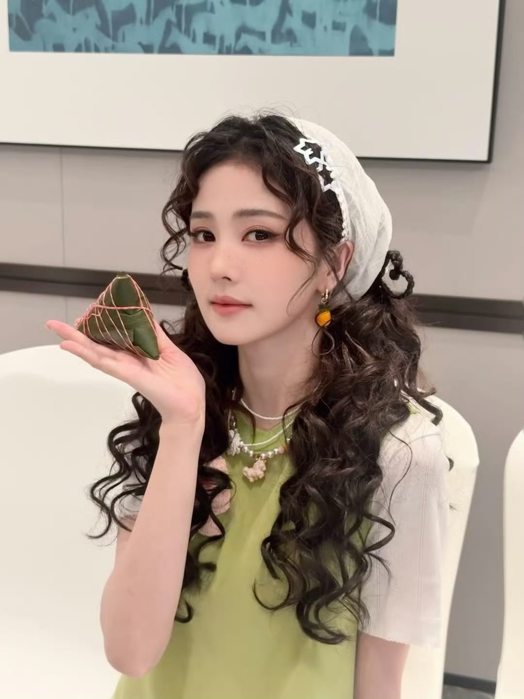 #白鹿[超话]# 🦌#白鹿以爱为营# 🦌#白鹿江君# 

星星能指引方向，我愿守护那闪耀触碰不到的星

​