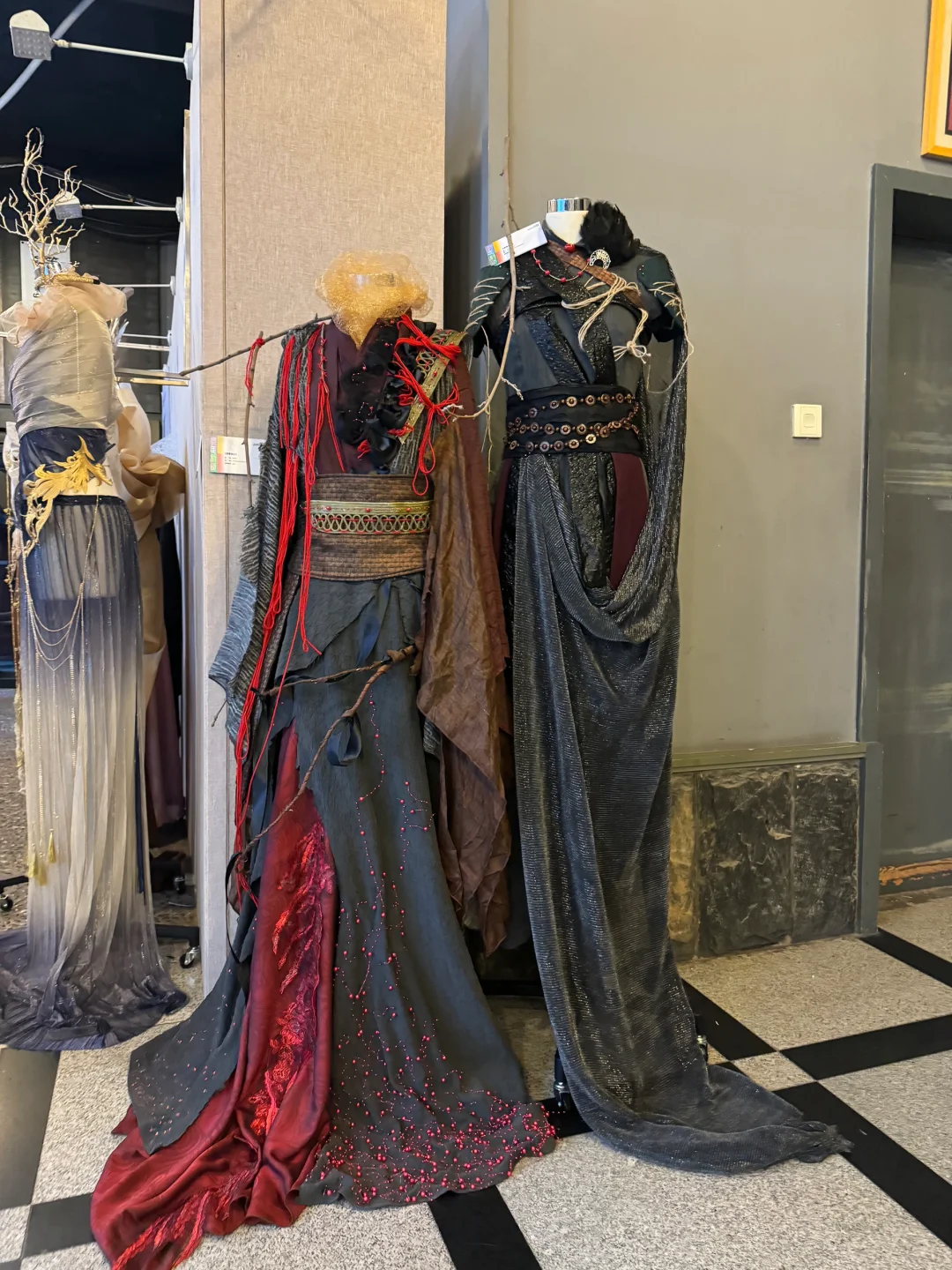 舞美新质——2024届——国戏毕业设计展（服装）