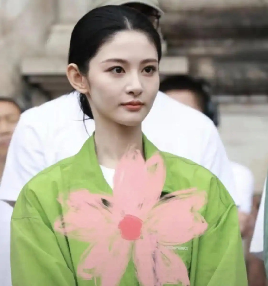 赵晴从配角一路升到一番女主！赵晴靠配角墨彩环完成口碑逆转，一番女主之位有了 ​