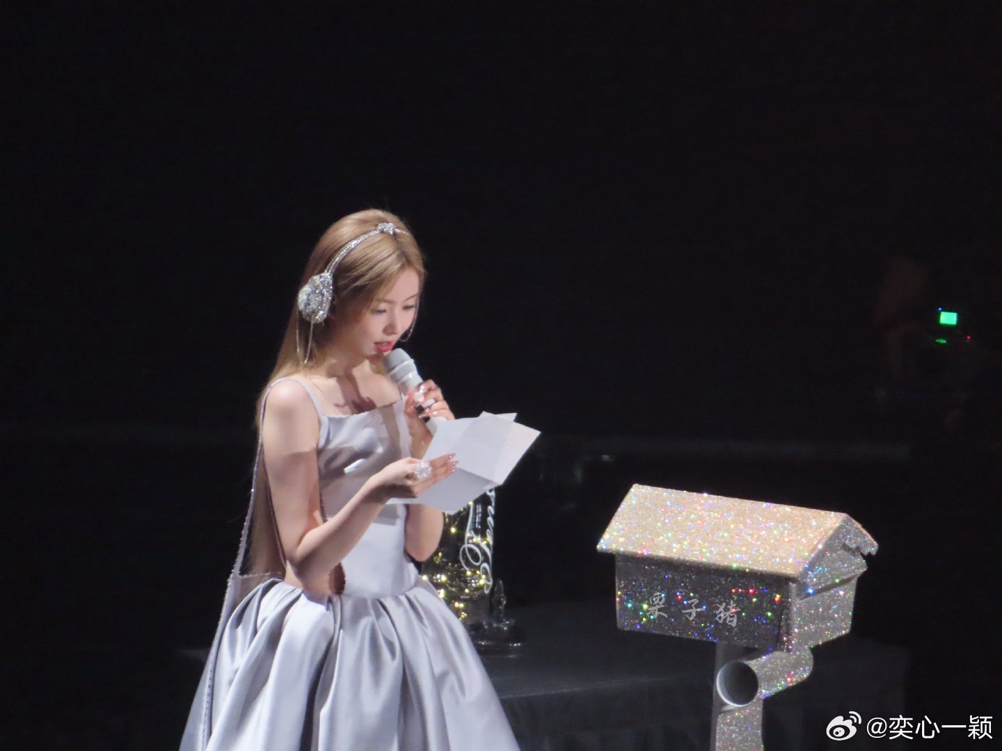 #陈卓璇[超话]##陈卓璇当拾巡回演唱会# [兔子]#陈卓璇#

黑暗中，你的出现让我明白了什么是光

​