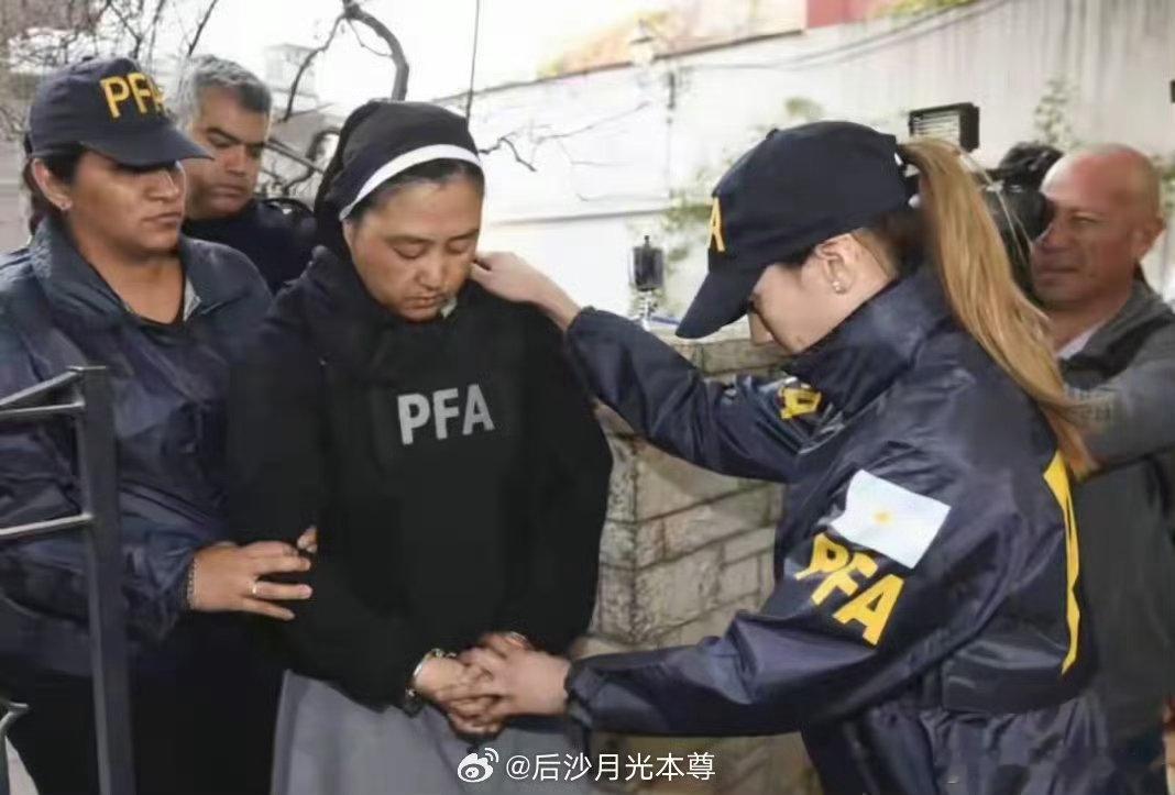 #日本修女性侵聋哑儿童获刑# 不是人啊[怒] ​