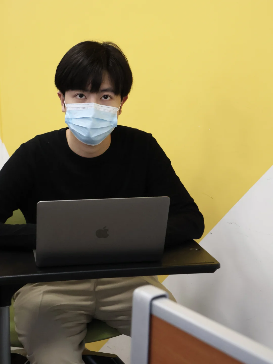 建议法学生尽早投资自己的生存技能